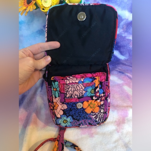 Vera Bradley Crossbody - Picture 2 of 13
